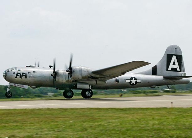 best-bombers-intro-7.jpg