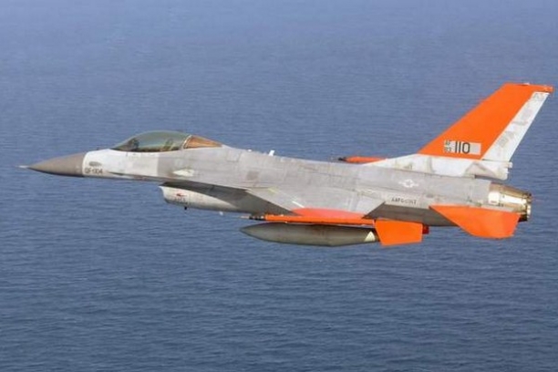 F-16 turned into drone...Sweet Jesus