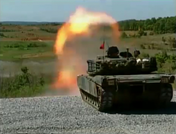 Tank firing mayhem (Abrams, Challenger 2)